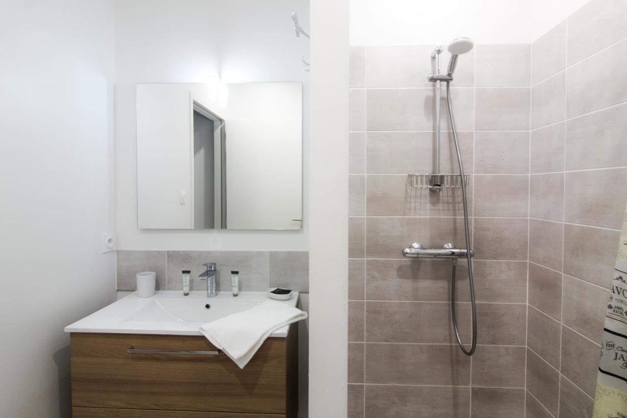Open Sun Avec Jacuzzi Privatif Et Parking Prive Appartement Sarlat-la-Canéda Buitenkant foto